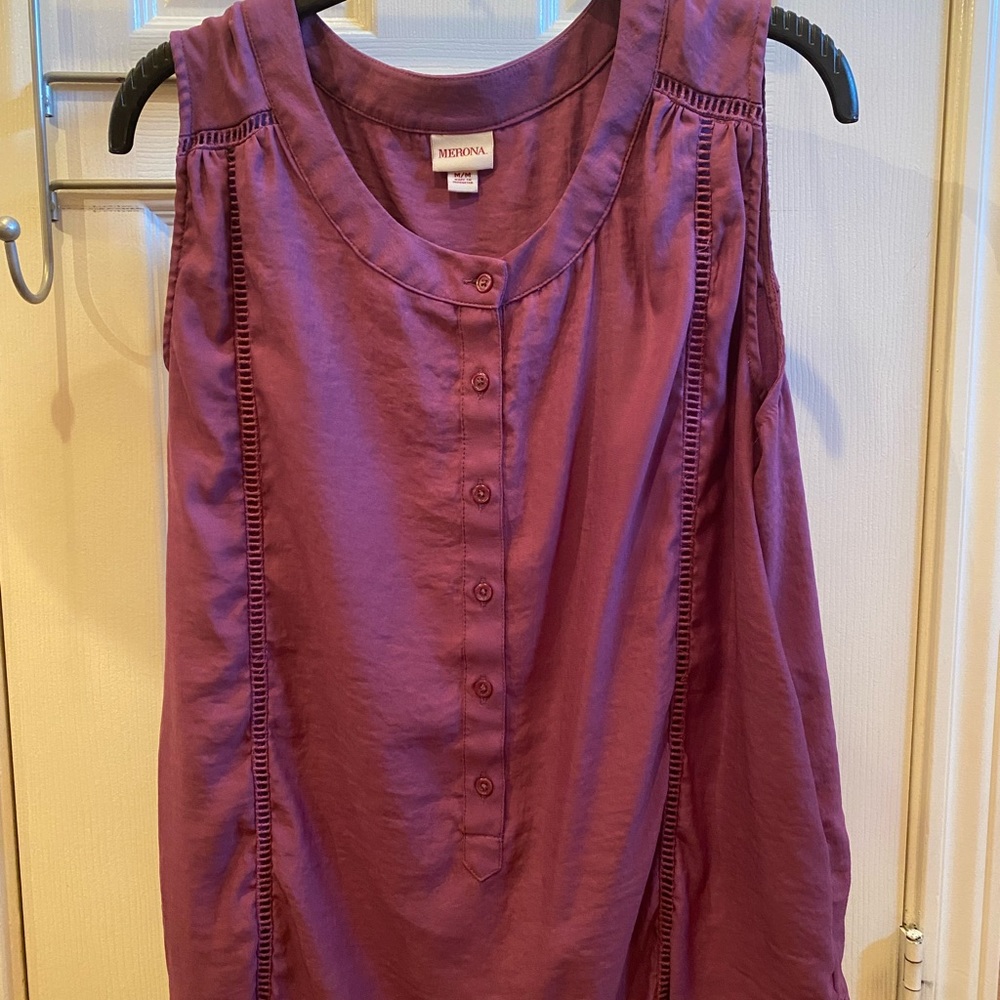 Merona tank. Medium
